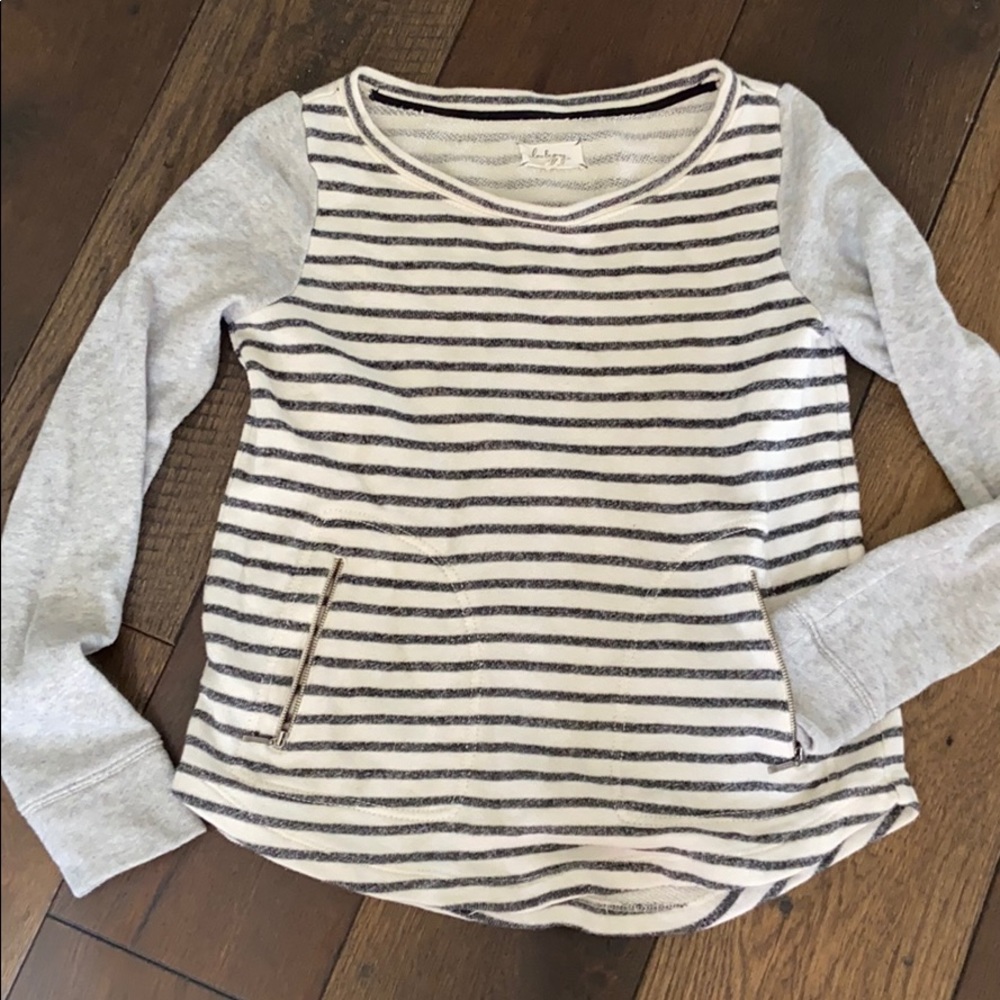 Lou and grey top